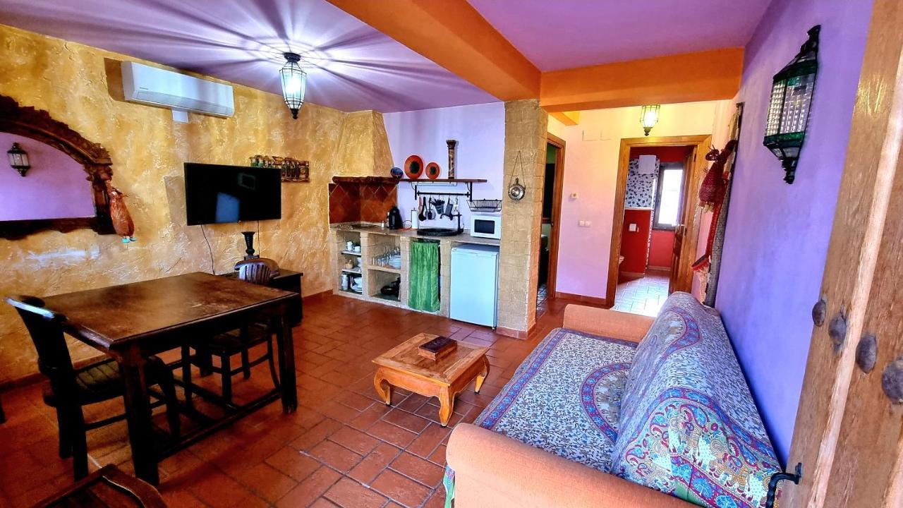 Espacios Del Mundo Каренас Экстерьер фото