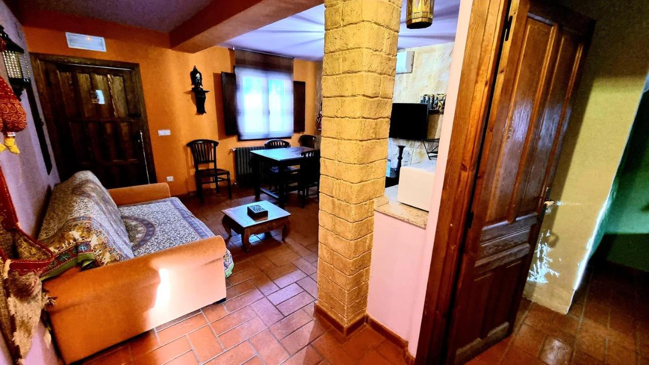 Espacios Del Mundo Каренас Экстерьер фото